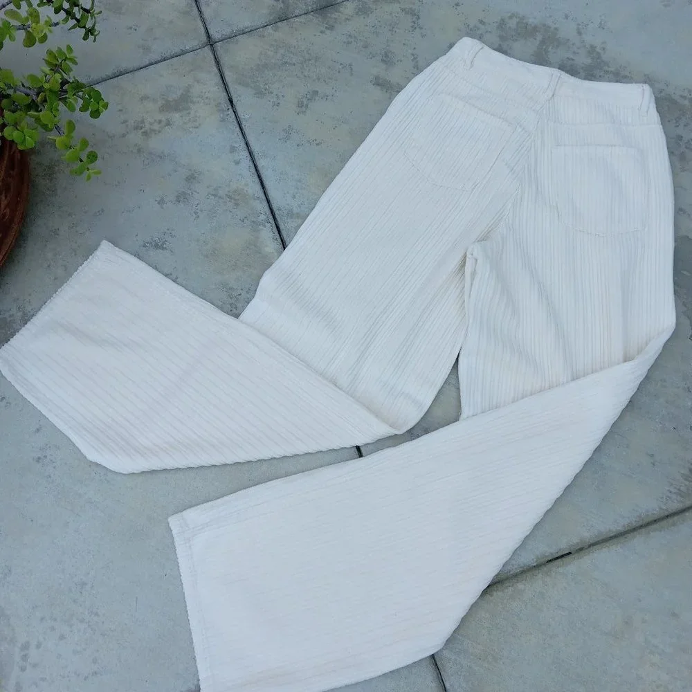 Zara Cream Wide-Leg Textured Trousers - Picture 4 of 9